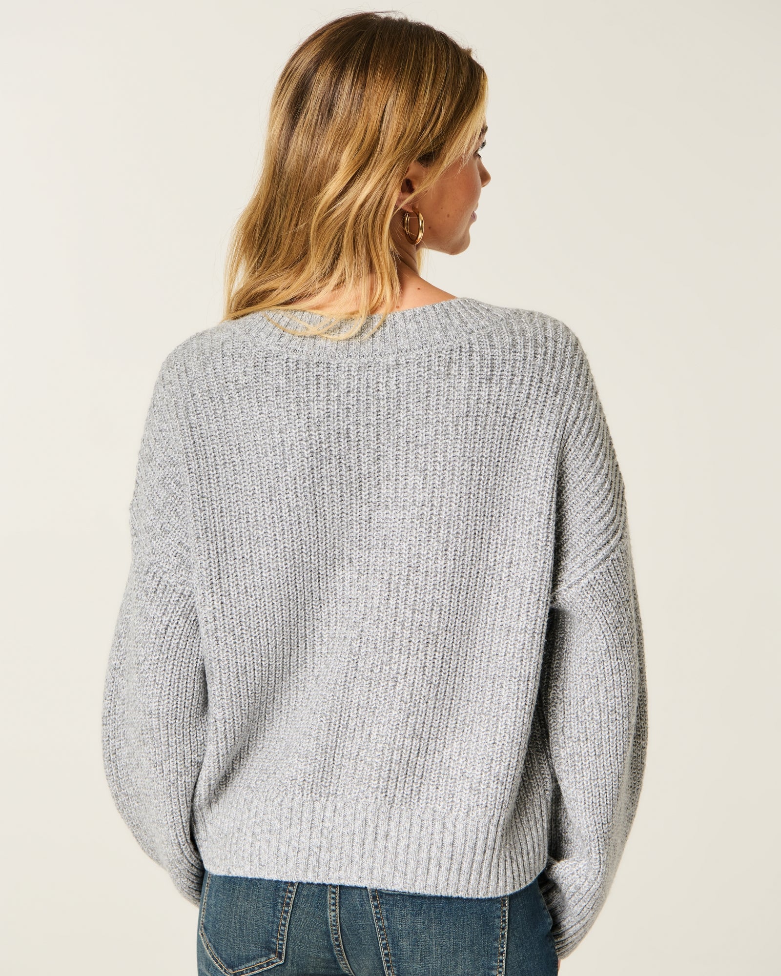 Hollister Easy V-Neck Shaker Sweater