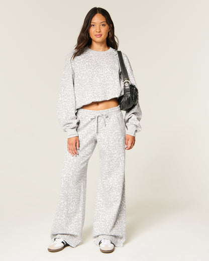 Hollister Hollister Feel Good Light Leopard Print Crew Sweatshirt
