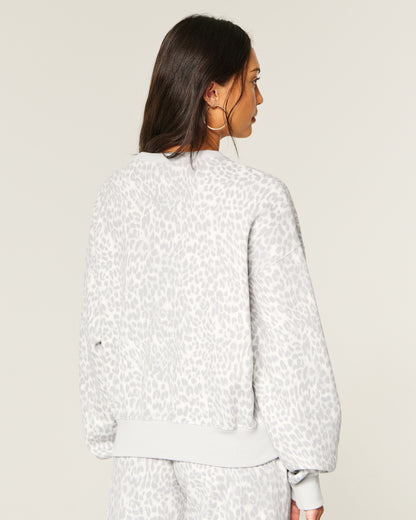 Hollister Hollister Feel Good Light Leopard Print Crew Sweatshirt