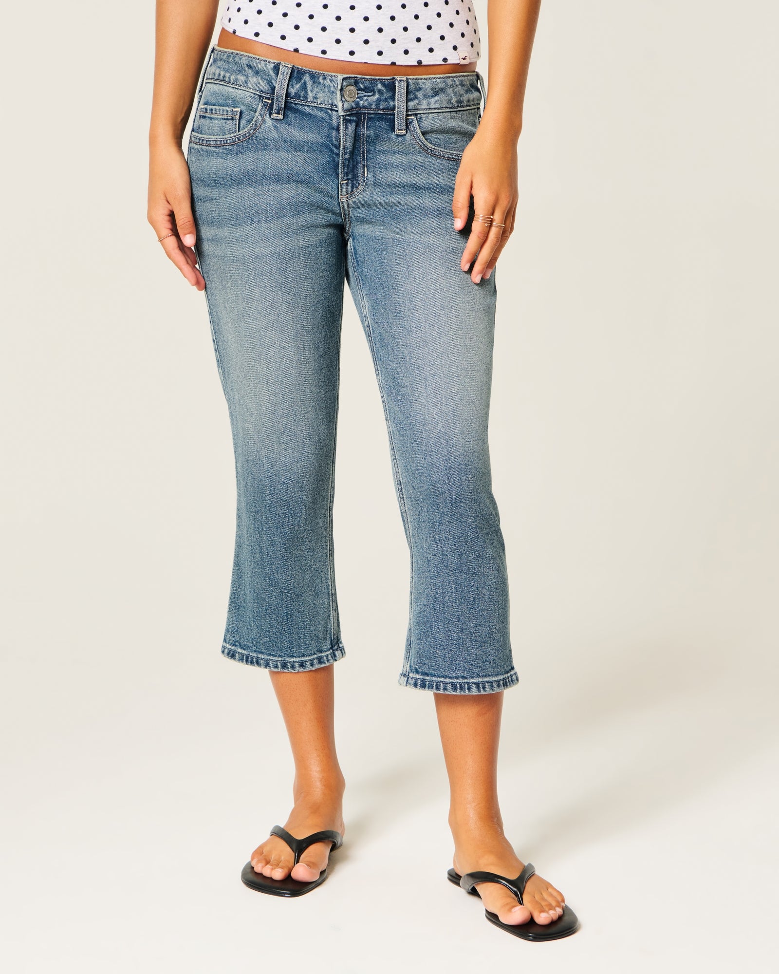 Hollister Low-Rise Capri Jeans