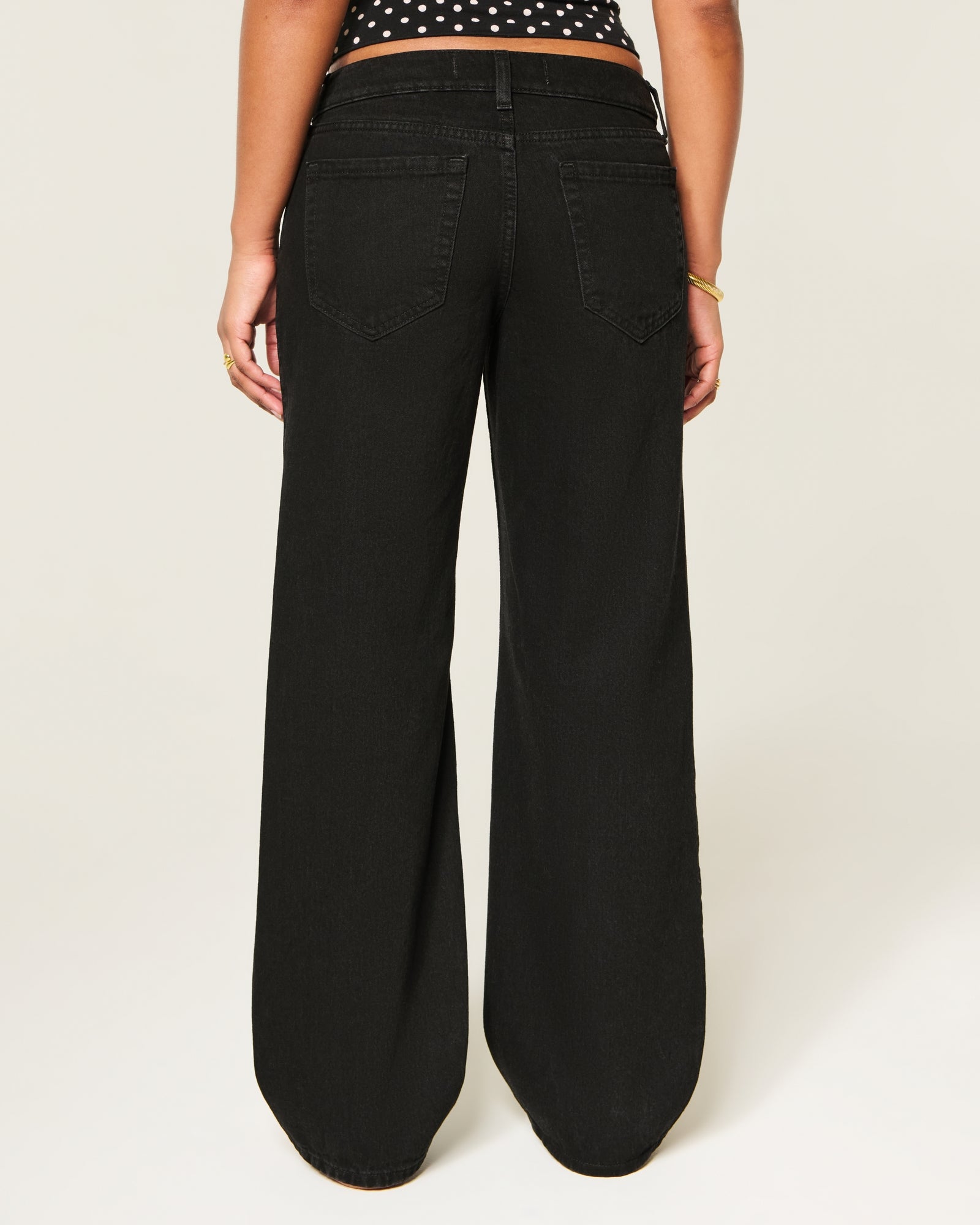 Hollister Curvy Low-Rise Y2K Camo Baggy Jeans