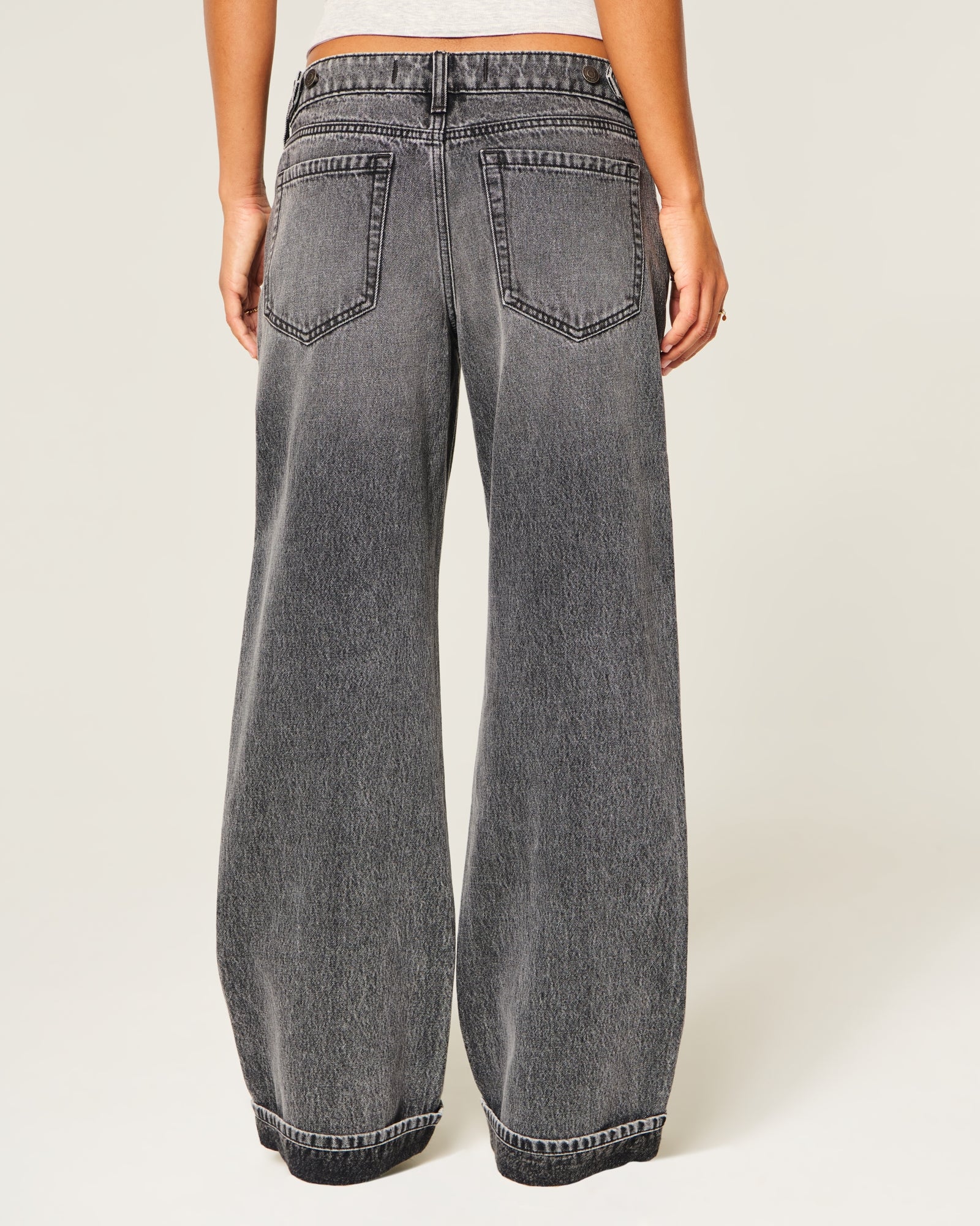 Hollister Hollister Andi Adjustable Waist Low-Rise Baggy Jeans