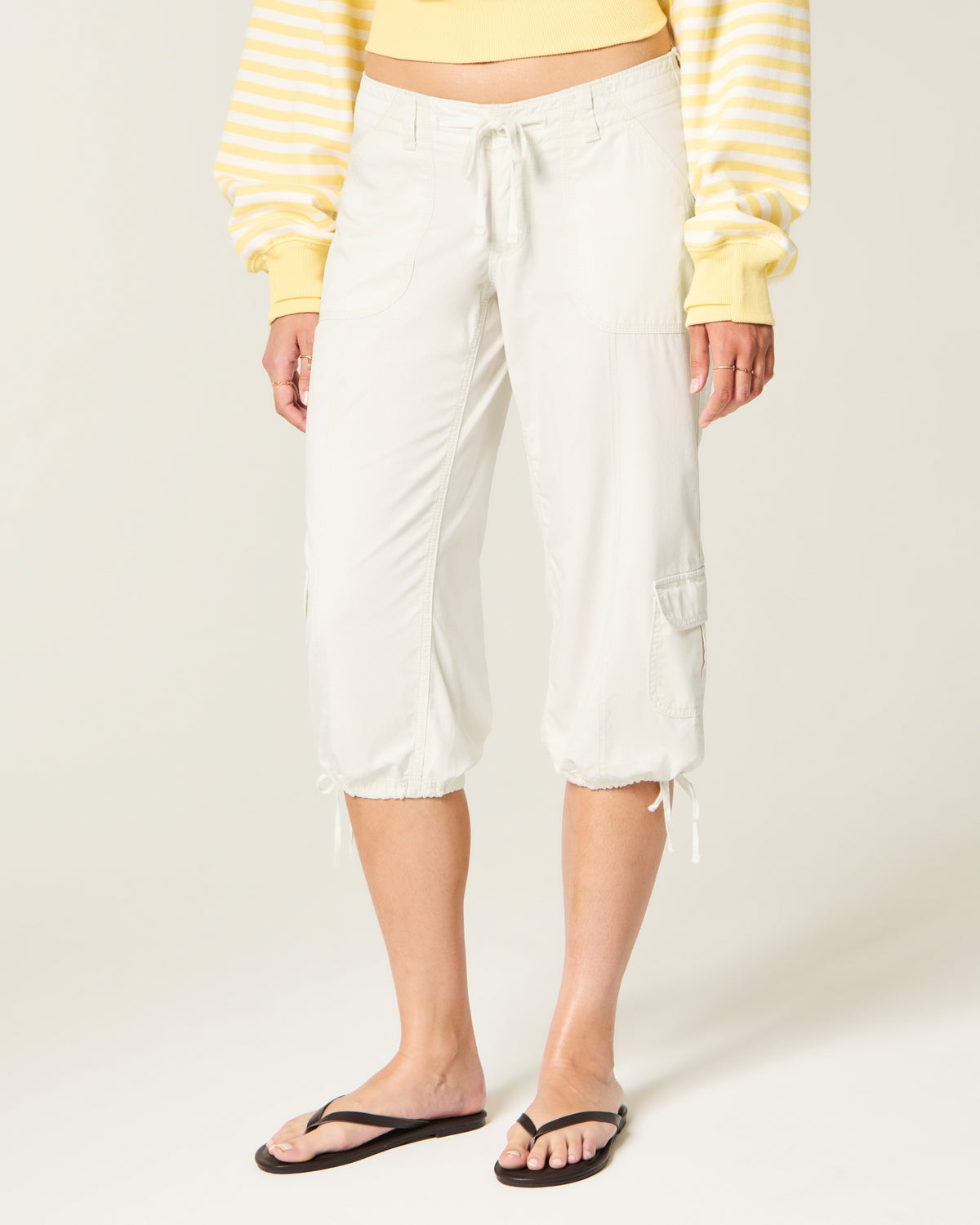 Hollister Ultra Low-Rise Baggy Capri Pants