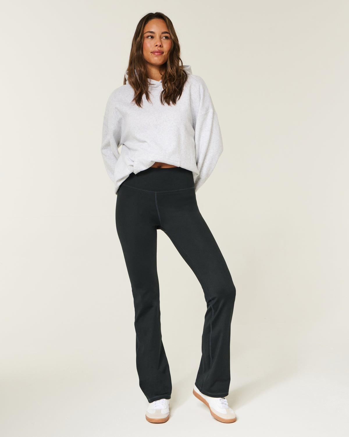 Hollister Gilly Hicks Active Recharge Bootcut Leggings