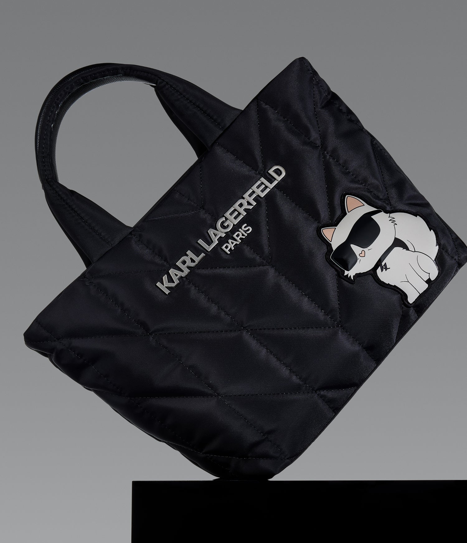 KarlLagerfeld Voyage tote black