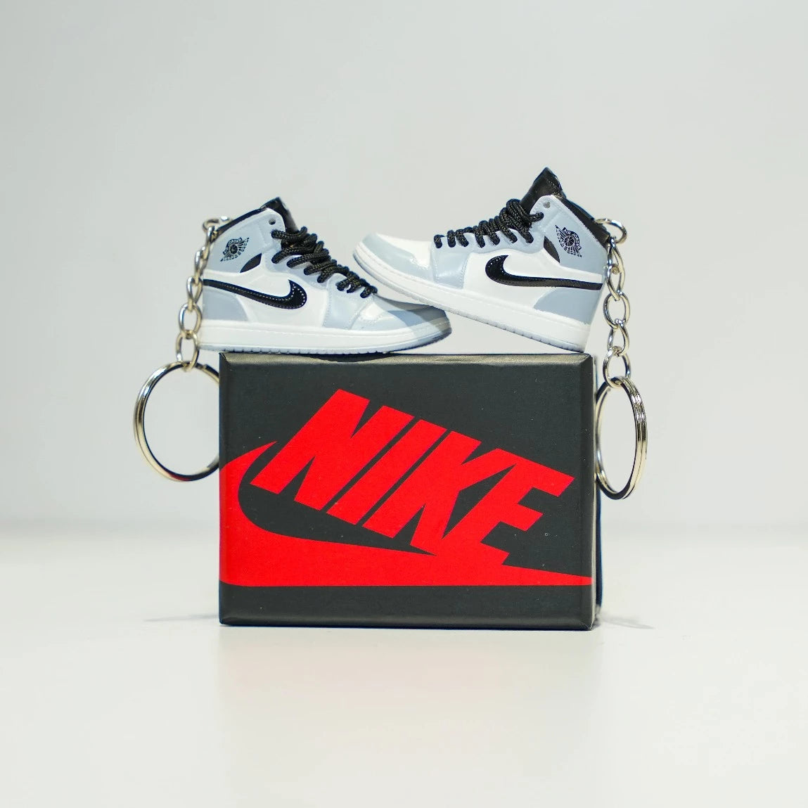 3D Sneaker Keychain With Box - Smoke Grey Mid