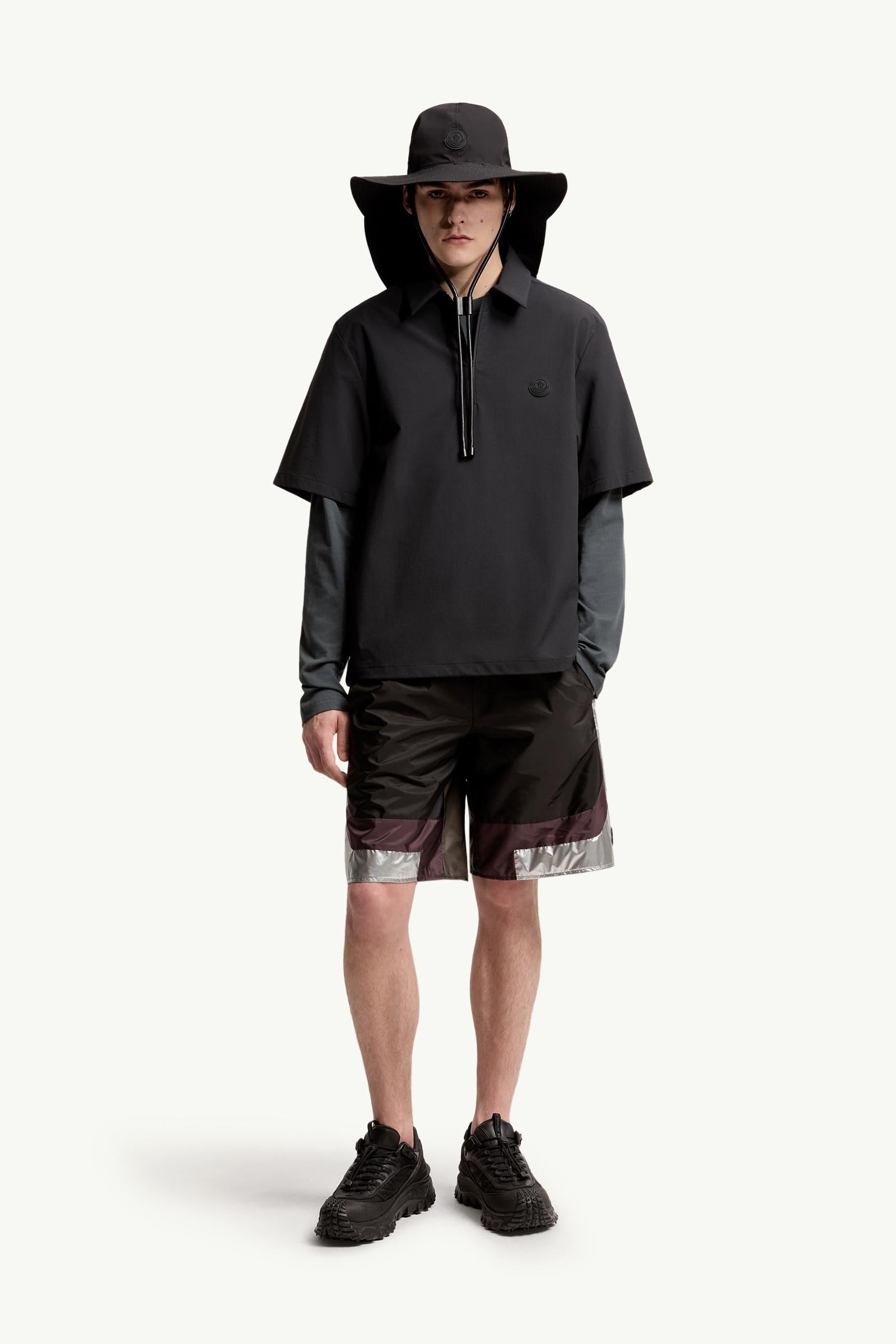 Moncler Logo Short Sleeve Half-Zip Shirt Black Black