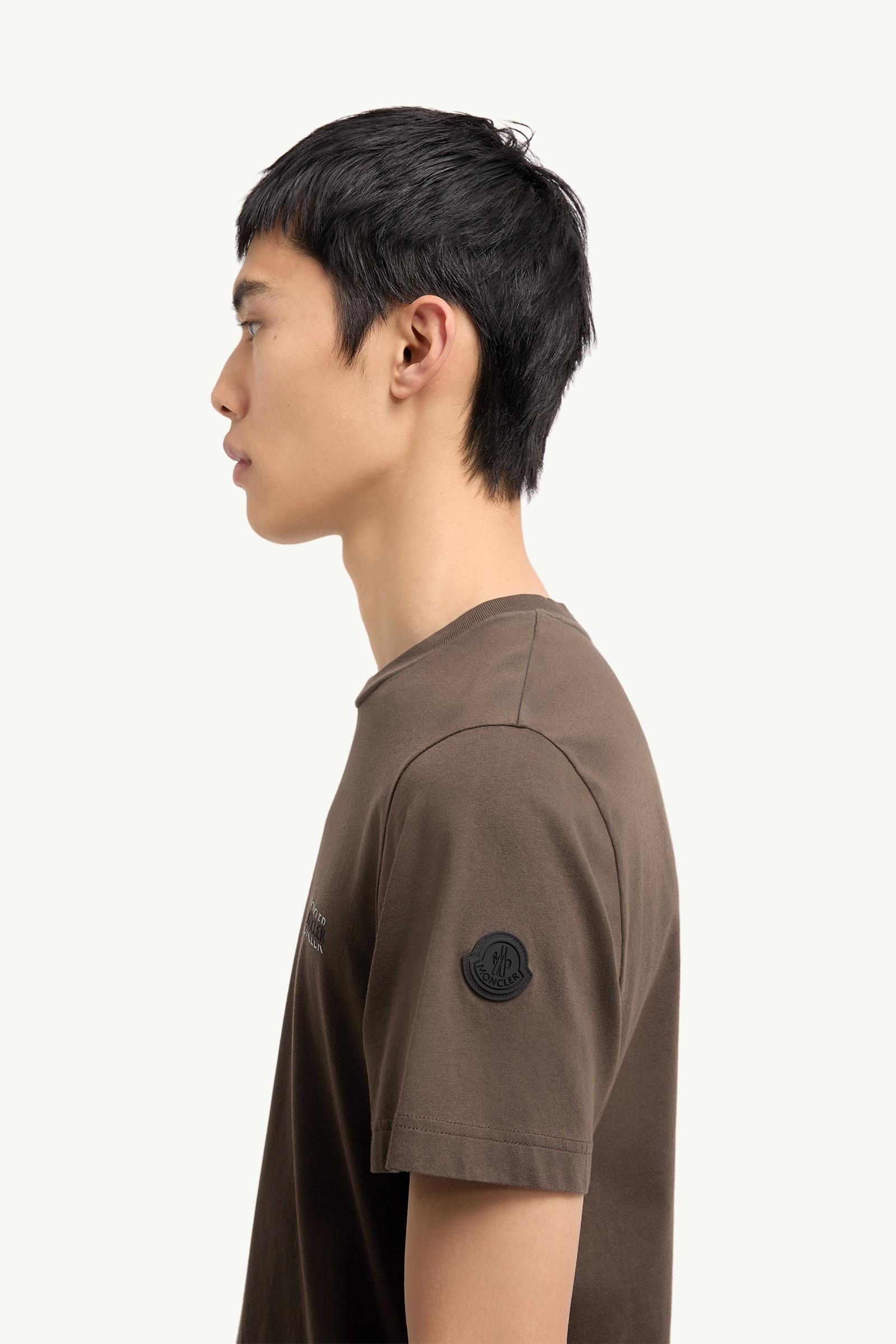 Moncler Logo Cotton Jersey T-Shirt Brown Brown