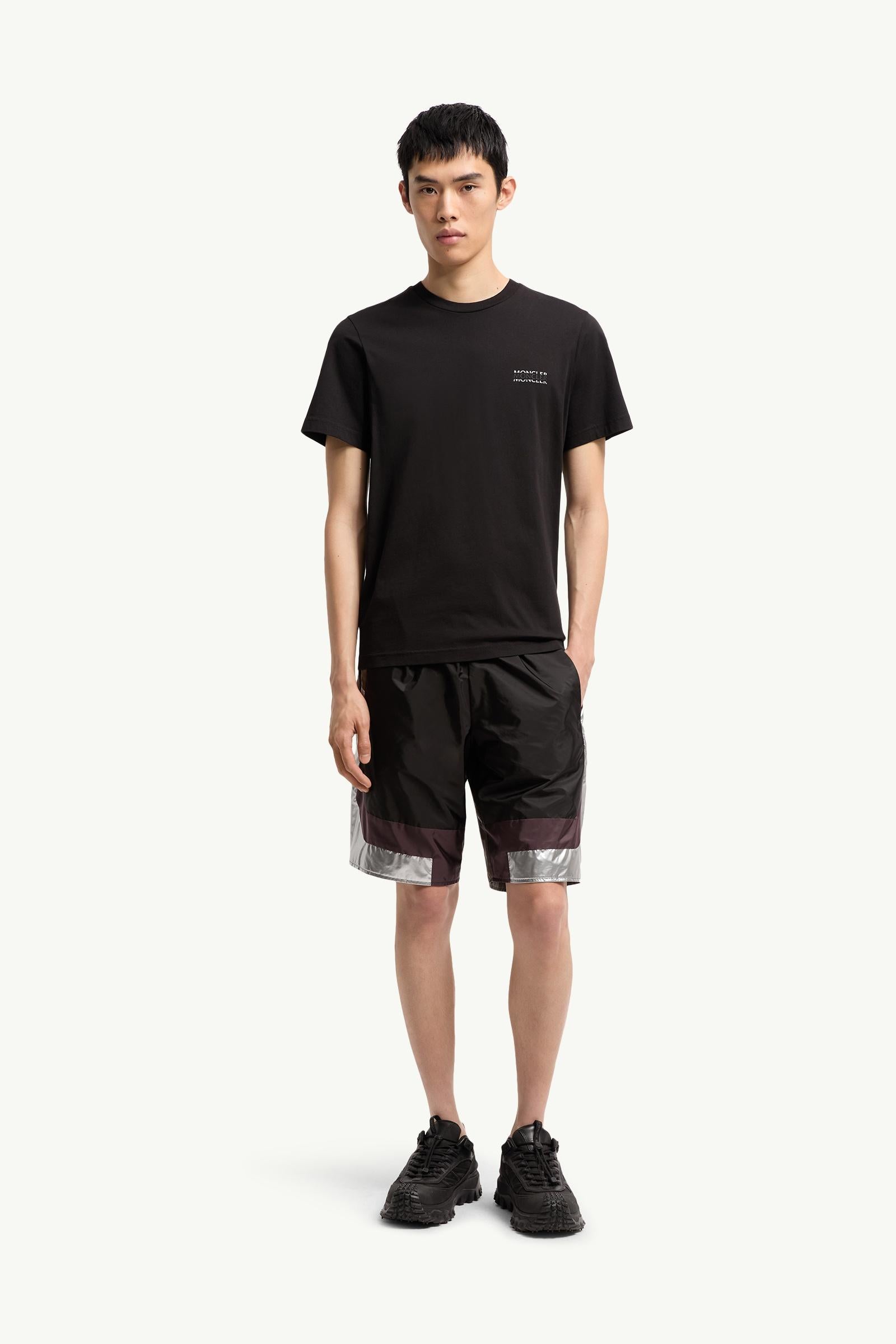 Moncler Logo Cotton Jersey T-Shirt Black Black