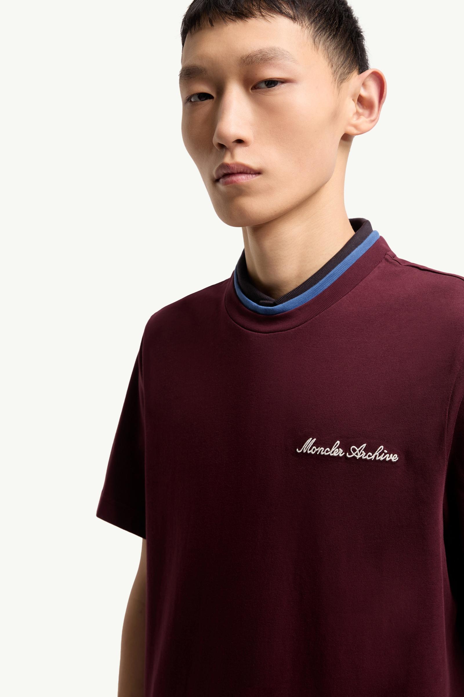 Moncler Embroidered Logo Cotton T-Shirt Burgundy Burgundy