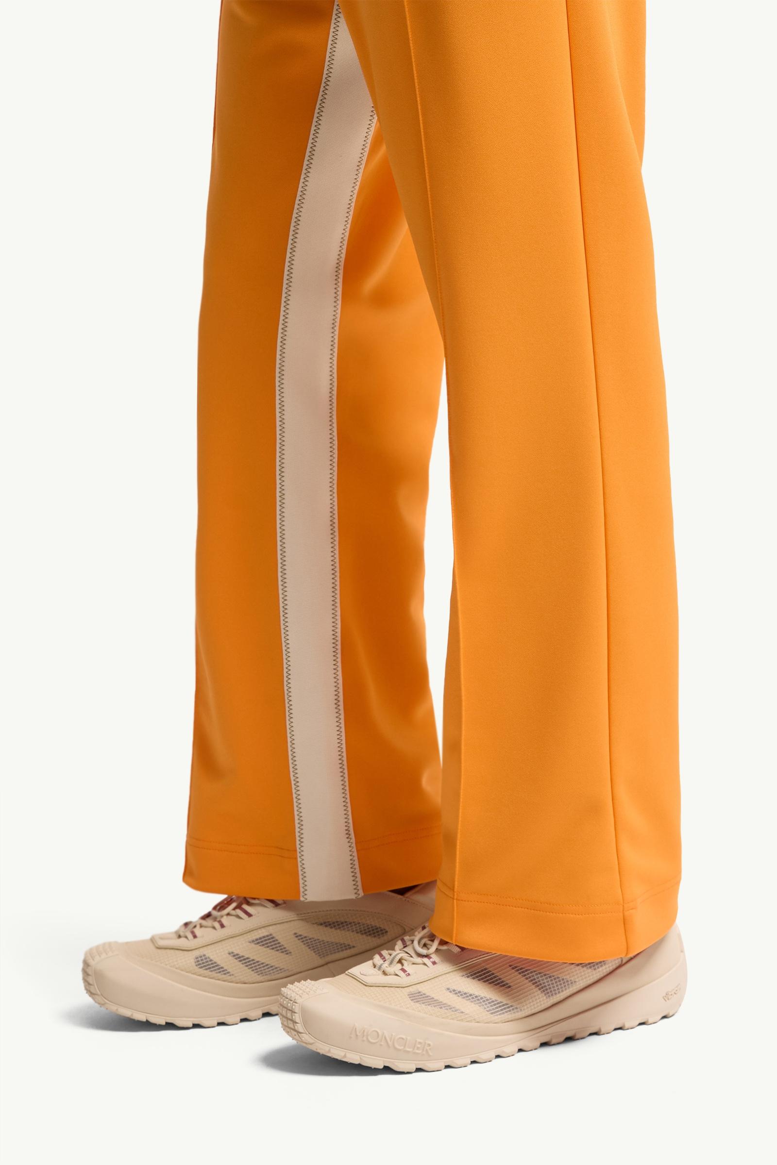 Moncler Topstitched Sweatpants Yellow Yellow