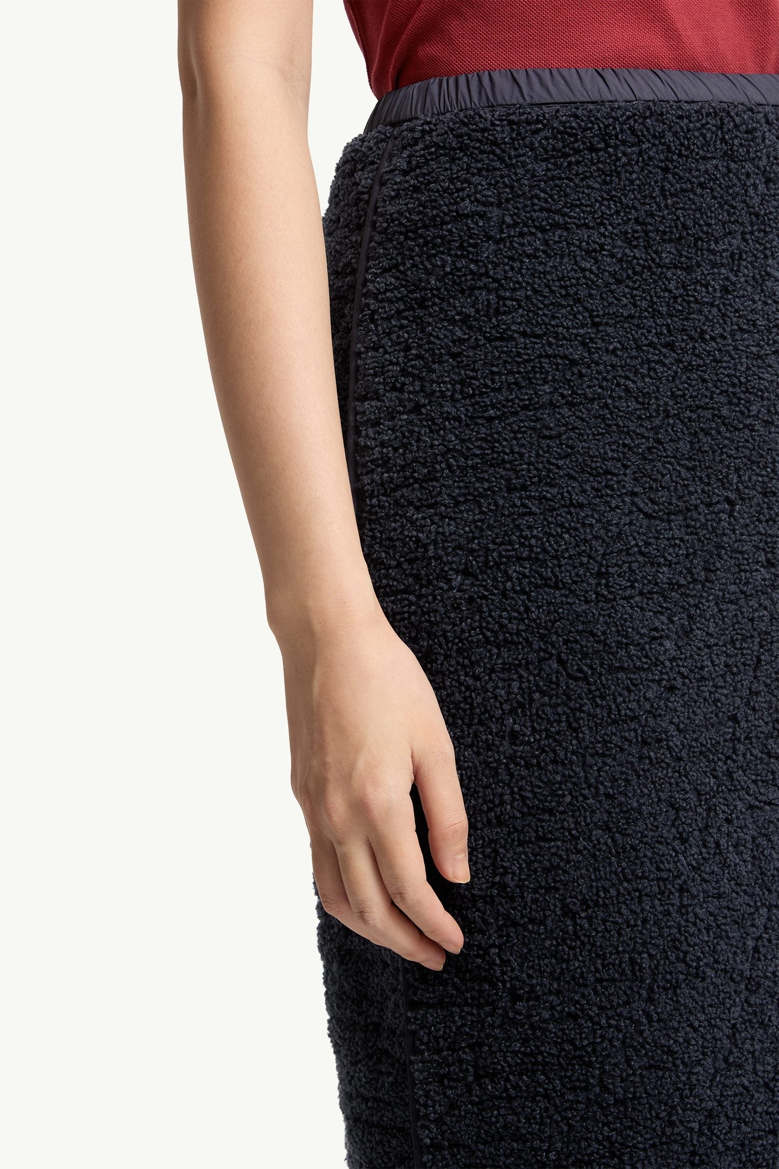 Moncler Teddy Knee-Length Padded Skirt Navy Blue Navy Blue