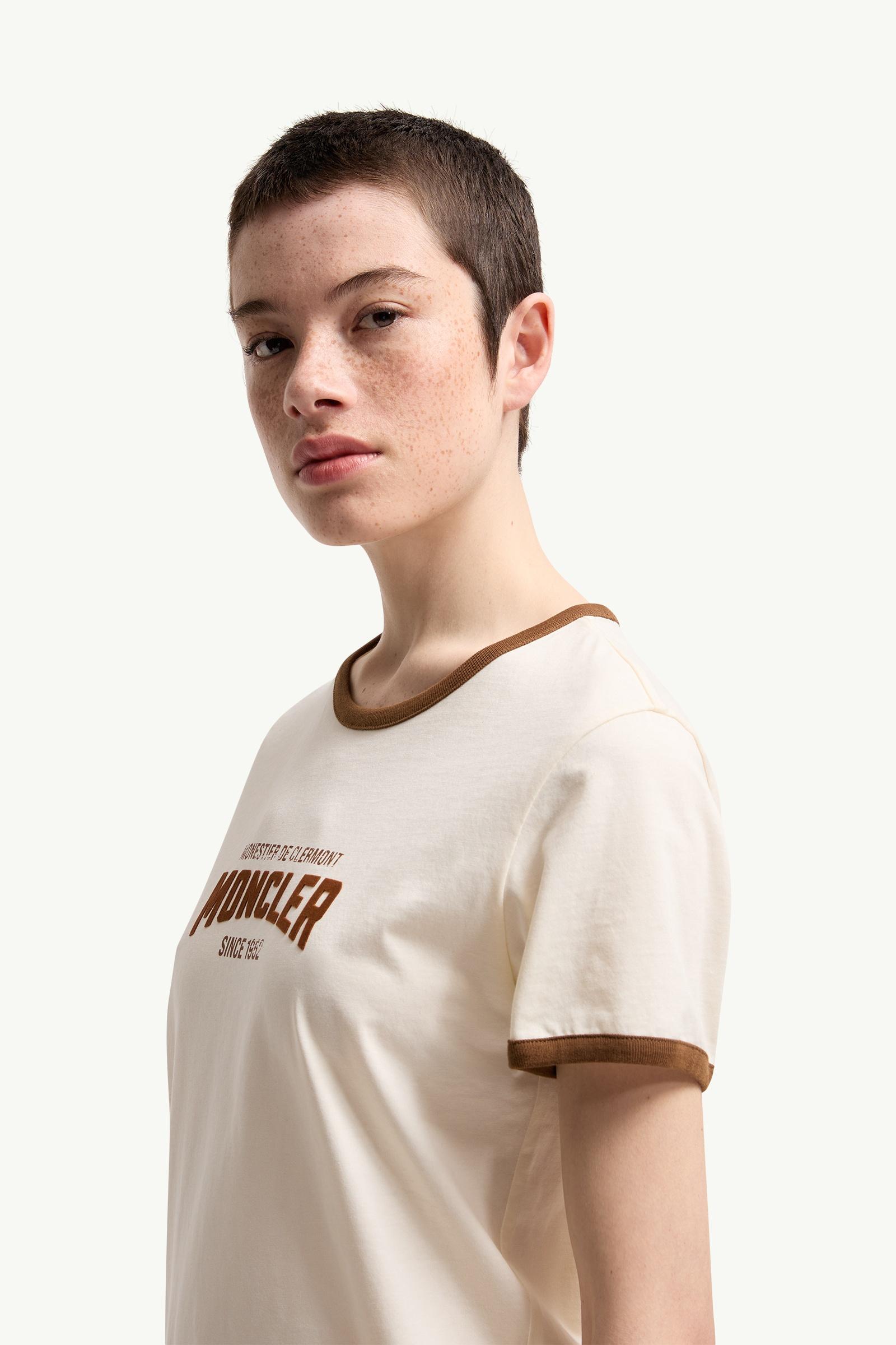 Moncler Flock Logo Jersey T-Shirt White Ivory White Ivory