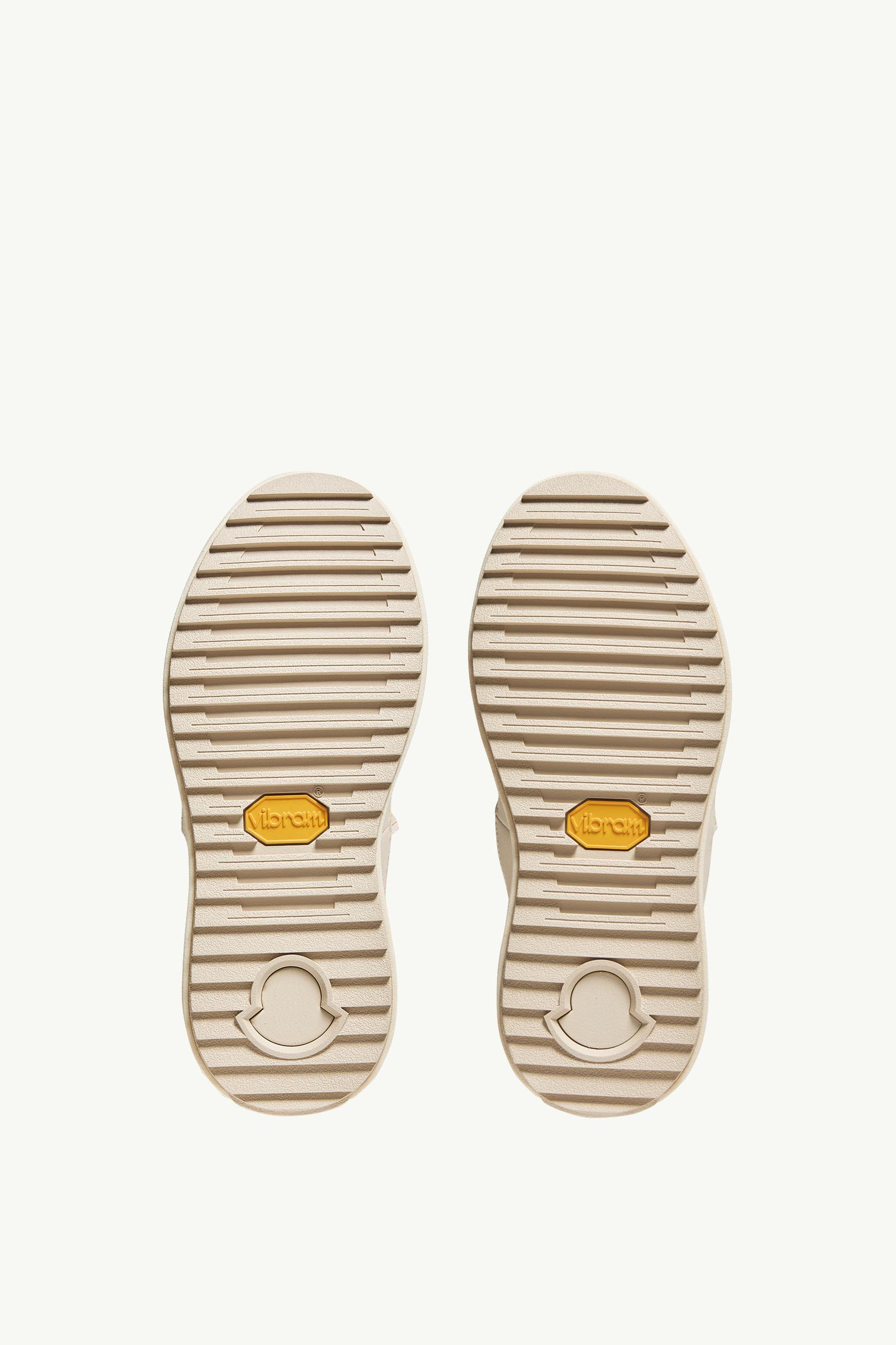 Moncler Moncler Altive Mid Teddy Snow Boots Light Beige