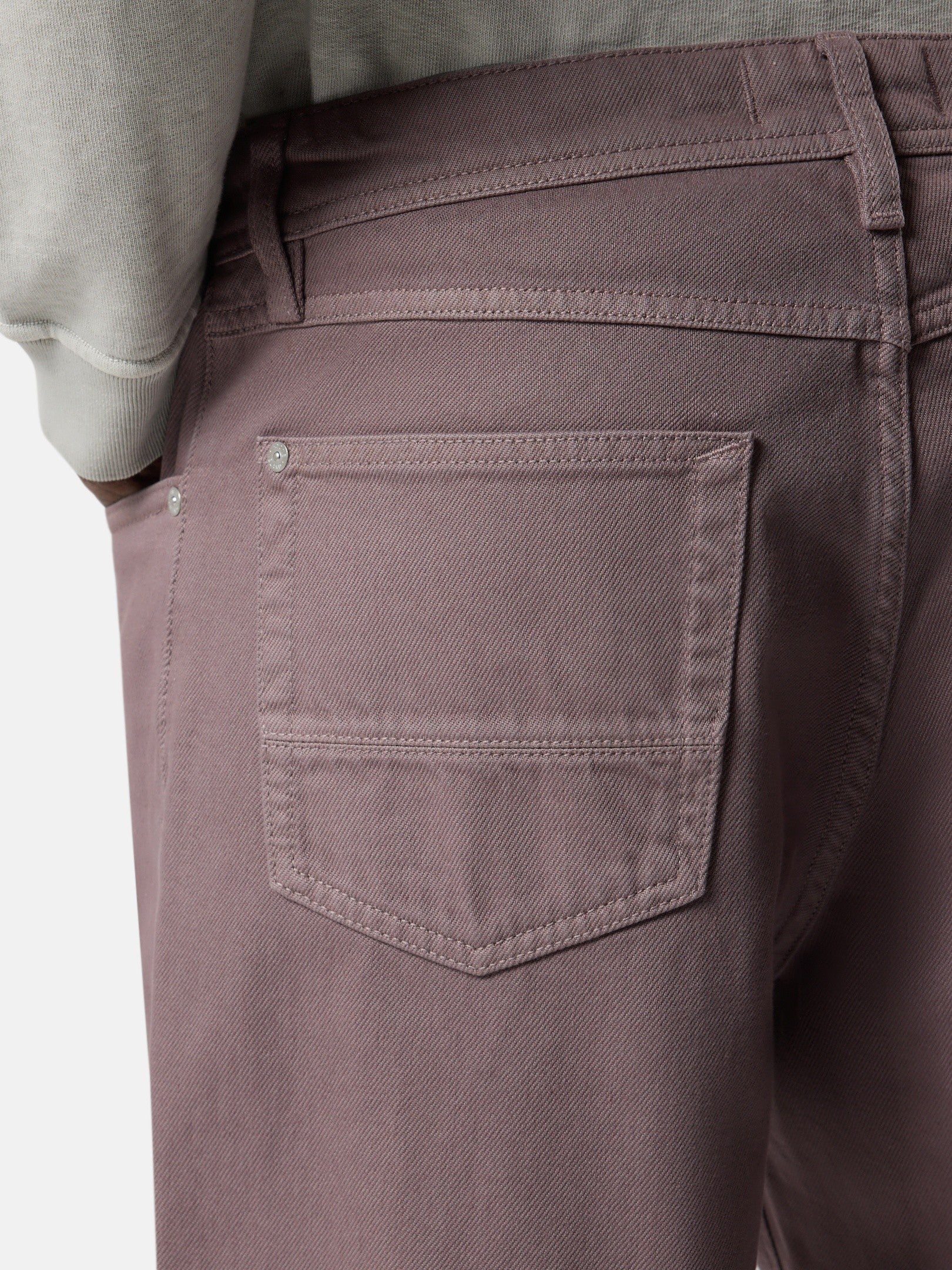 Stone Island Loose-Fit Five-Pocket Jeans J100006
