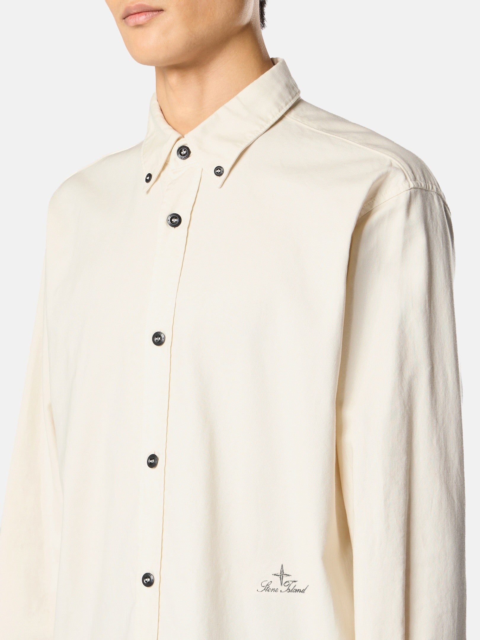 Stone Island Comfort-Fit Long-Sleeve Shirt with Logo Embroidery 1100004