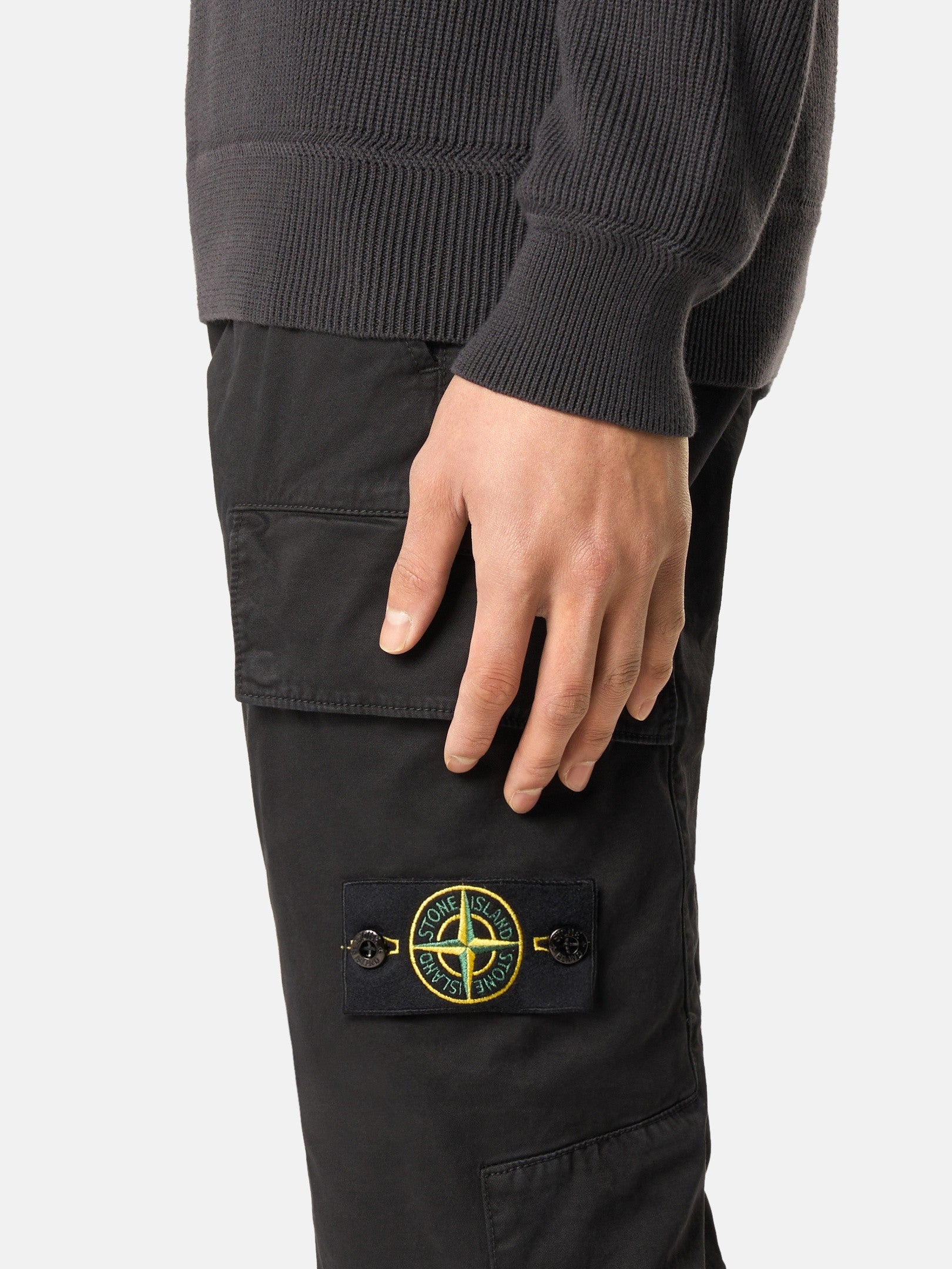 Stone Island Skinny-Fit Cargo Chino Trousers with Asymmetrical Seams 3100052