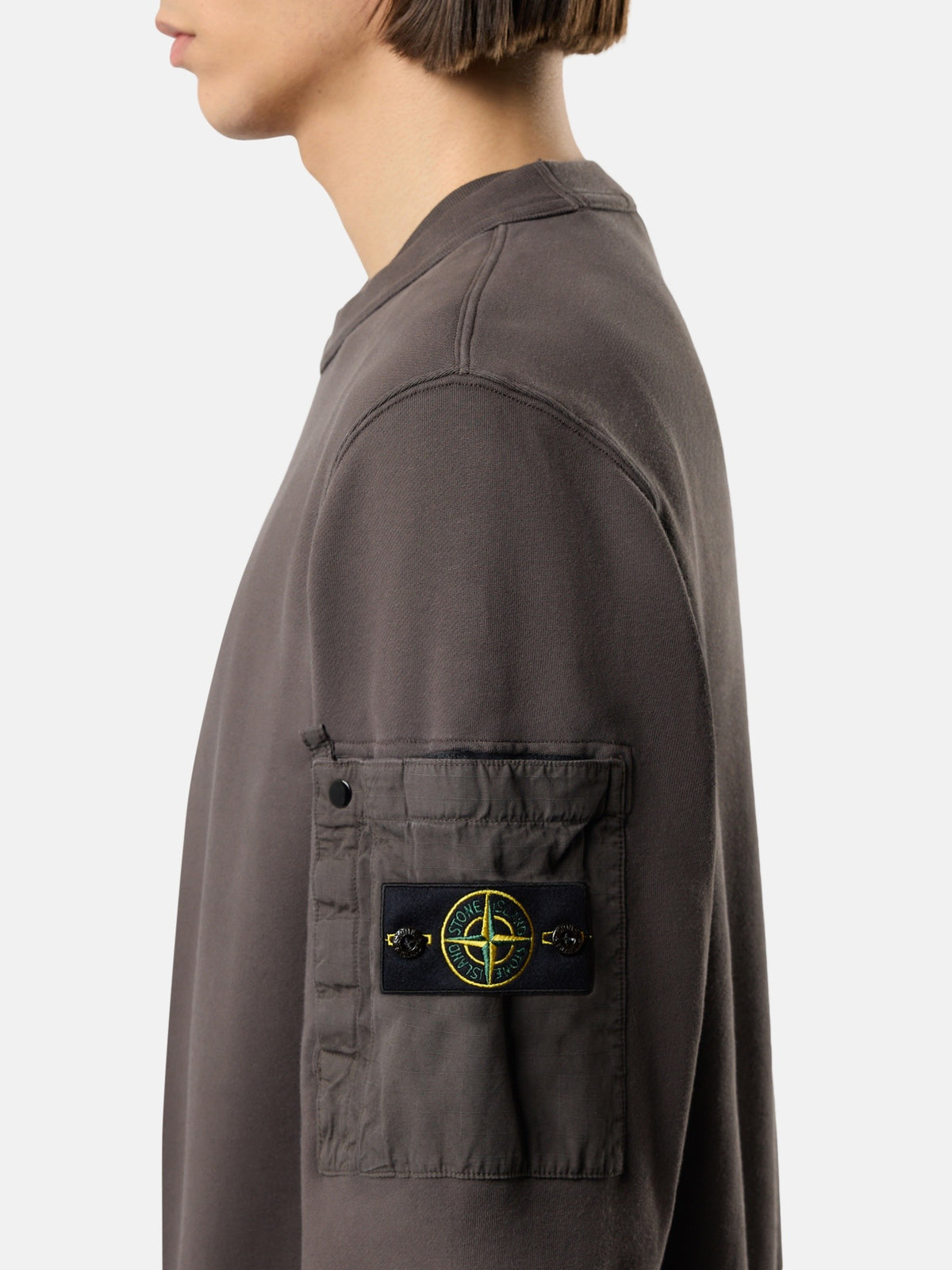 Stone Island Regular-Fit Crewneck Sweatshirt with Seasonal Pocket 6100019