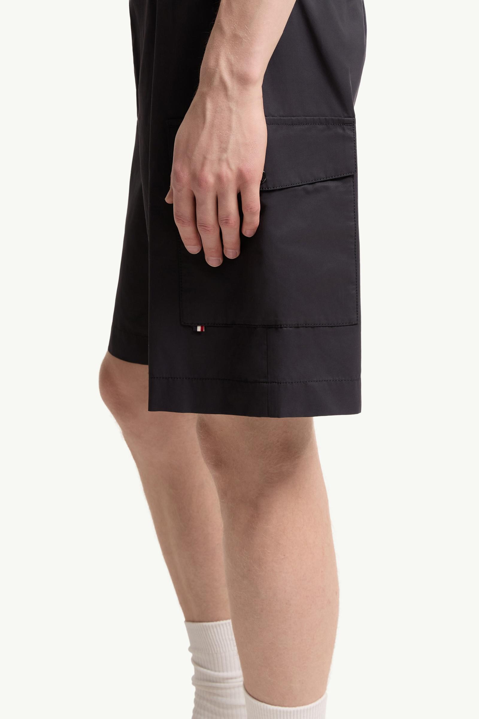 Moncler Gabardine Cargo Shorts Navy Blue Navy Blue