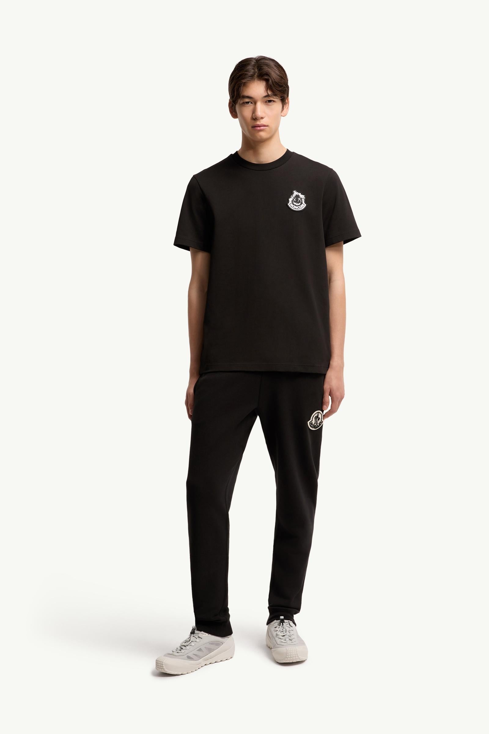 Moncler Logo Cotton T-Shirt Black Black