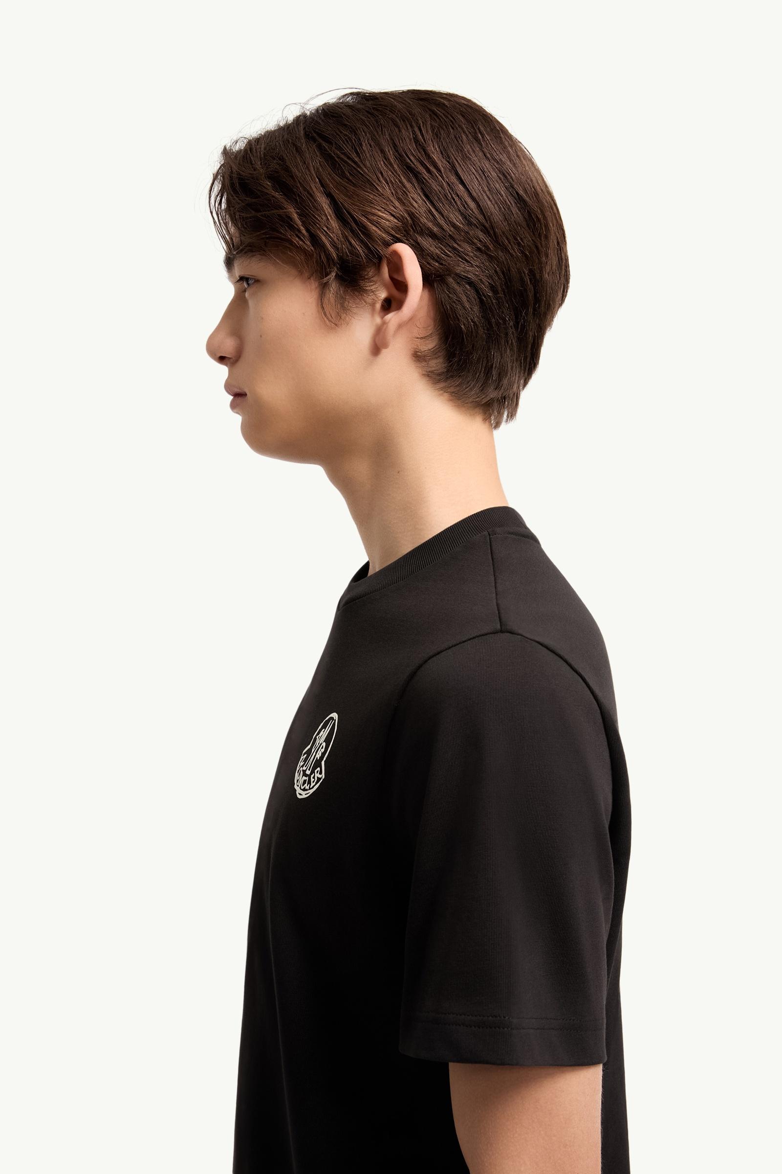 Moncler Cotton Jersey Logo Patch T-Shirt Black Black