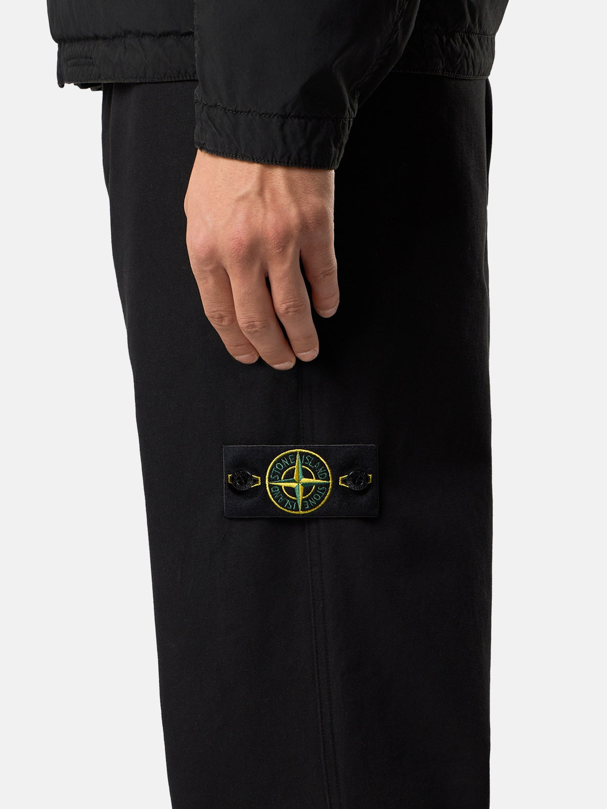 Stone Island Regular-Fit Chino Trousers with Pockets 3100001