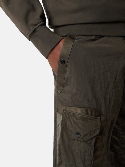 Stone Island Loose-Fit Cargo Trousers with Tape-Trim Pockets 3100010