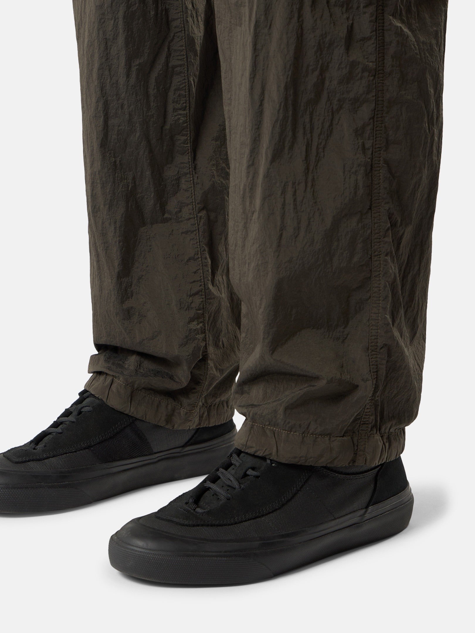 Stone Island Loose-Fit Cargo Trousers with Tape-Trim Pockets 3100010