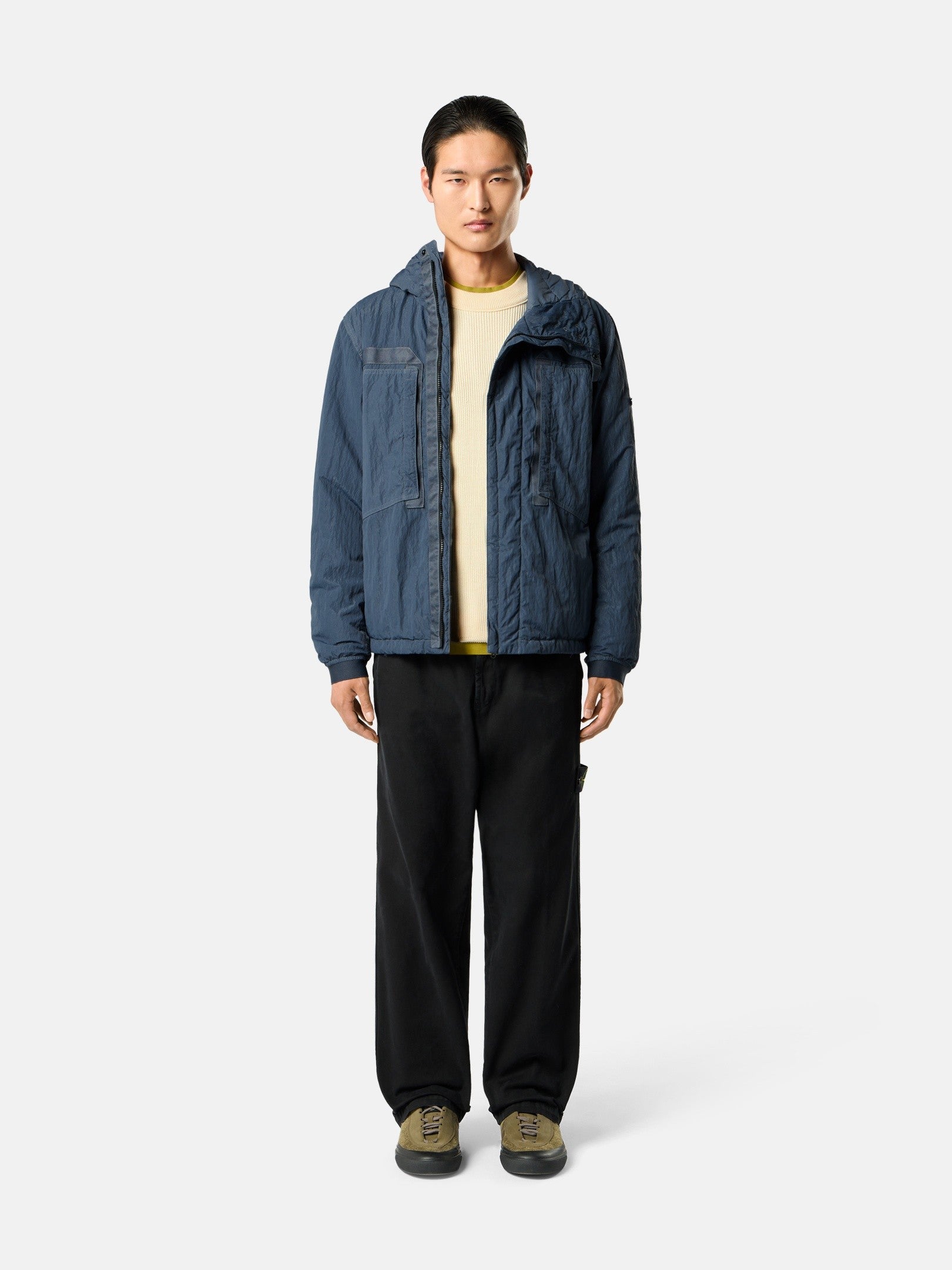 Stone Island Loose-Fit Chino Trousers with Snap Pockets 3100014
