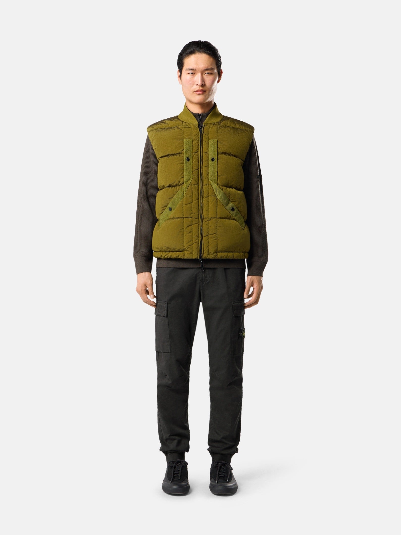 Stone Island Regular-Tapered-Fit Jogger Trousers with Elastic Waist 3100033