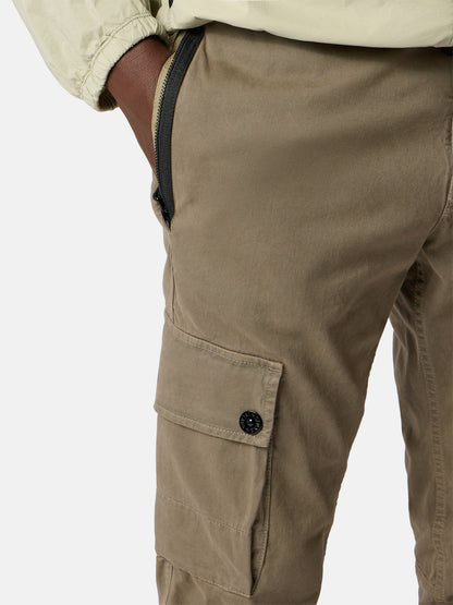 Stone Island Slim-Fit Cargo Trousers with Zip Pockets 3100034