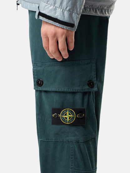 Stone Island Slim-Fit Cargo Trousers with Zip Pockets 3100034