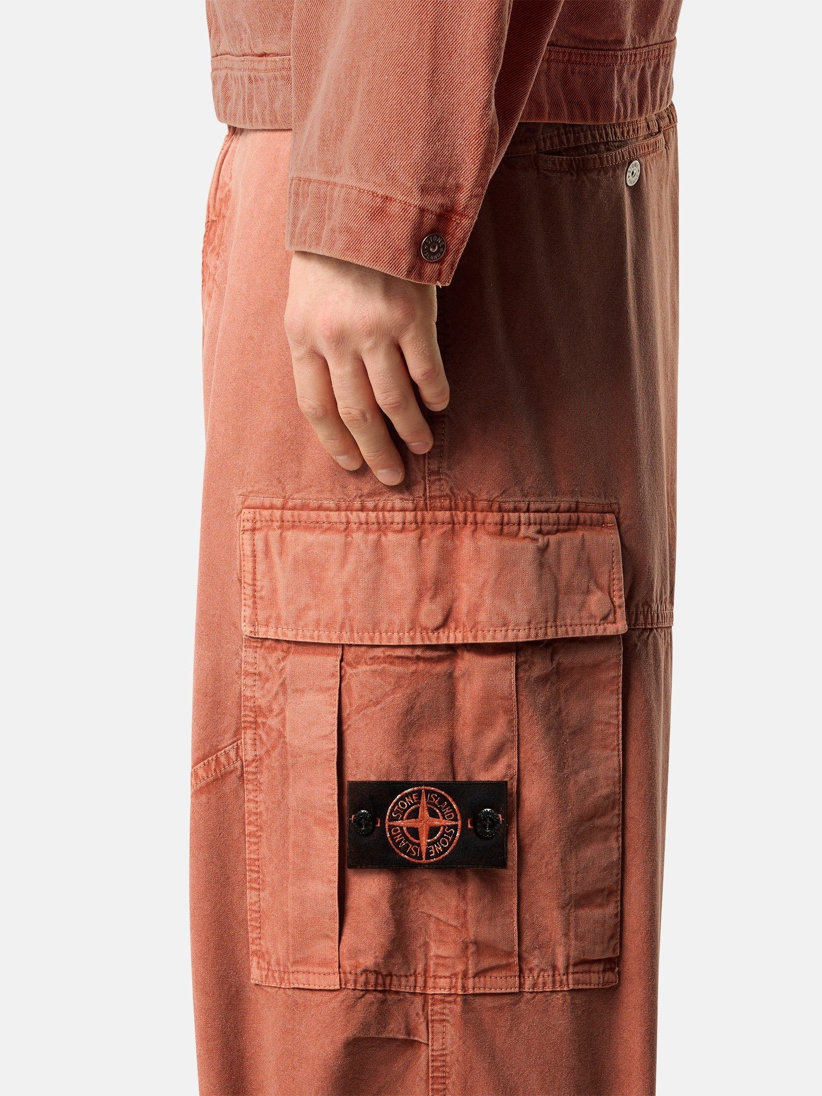Stone Island Loose-Fit Cargo Trousers with Drawstring Cuffs 3100038
