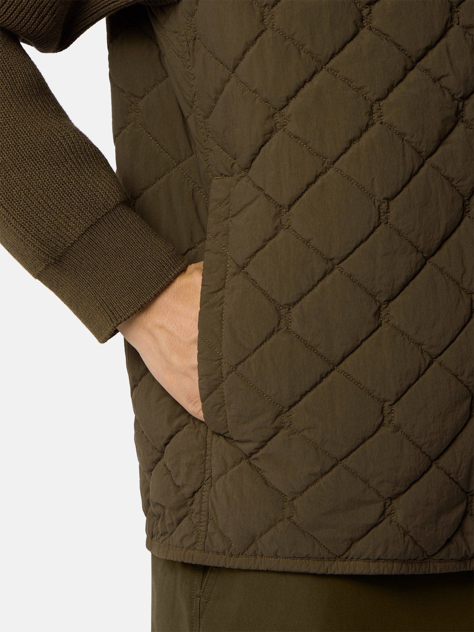 Stone Island Padded Jacket with Anti-Drop Finish 4100016
