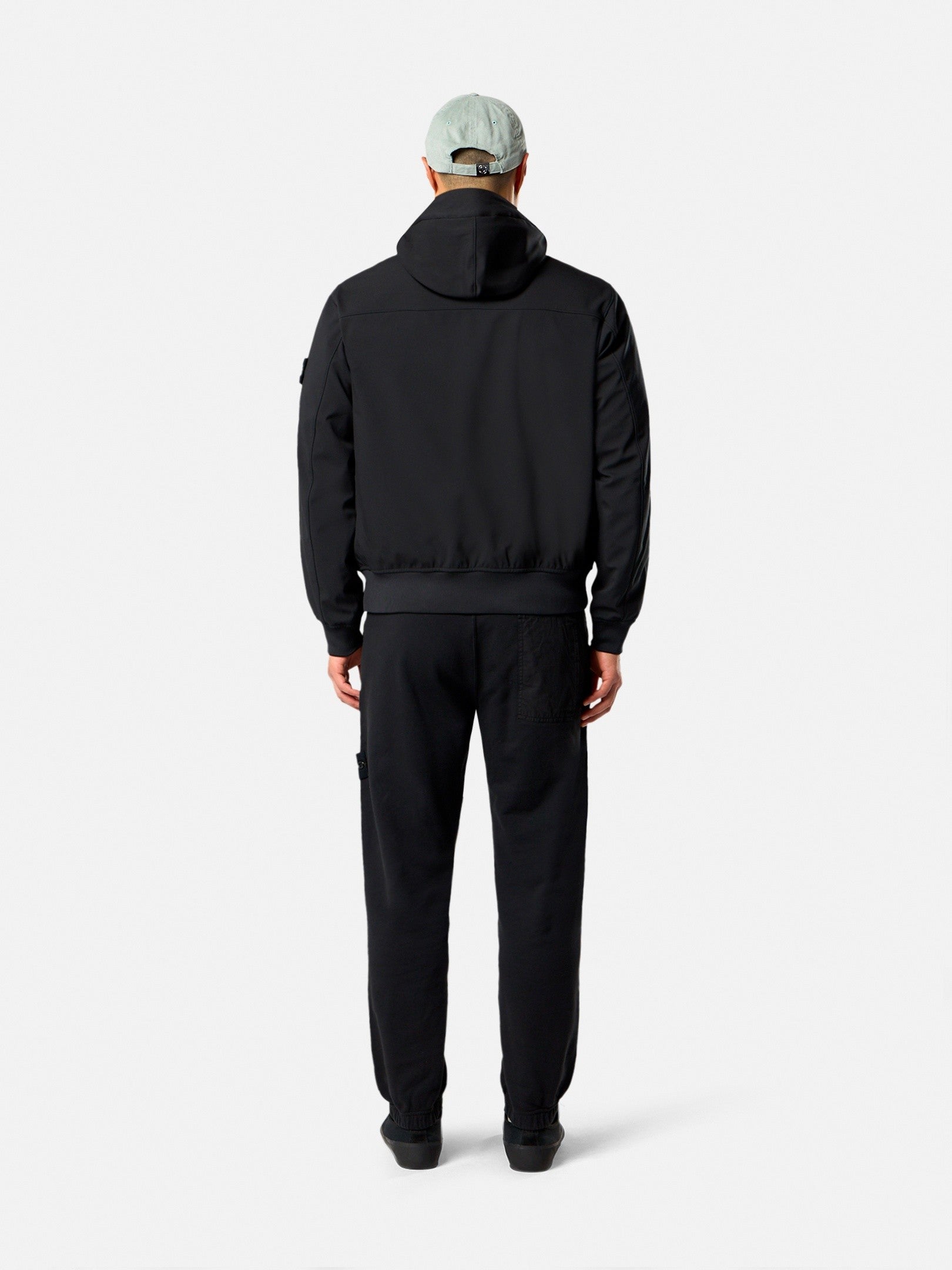 Stone Island Hooded Jacket with Water- and Wind-Resistant Membrane 4100118