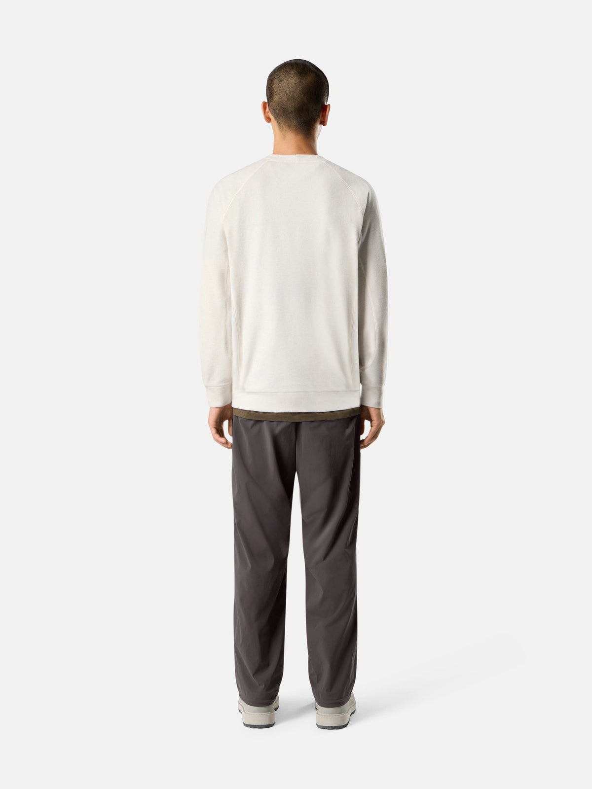 Stone Island Regular-Fit Crewneck Sweatshirt with Raglan Sleeves 6100006