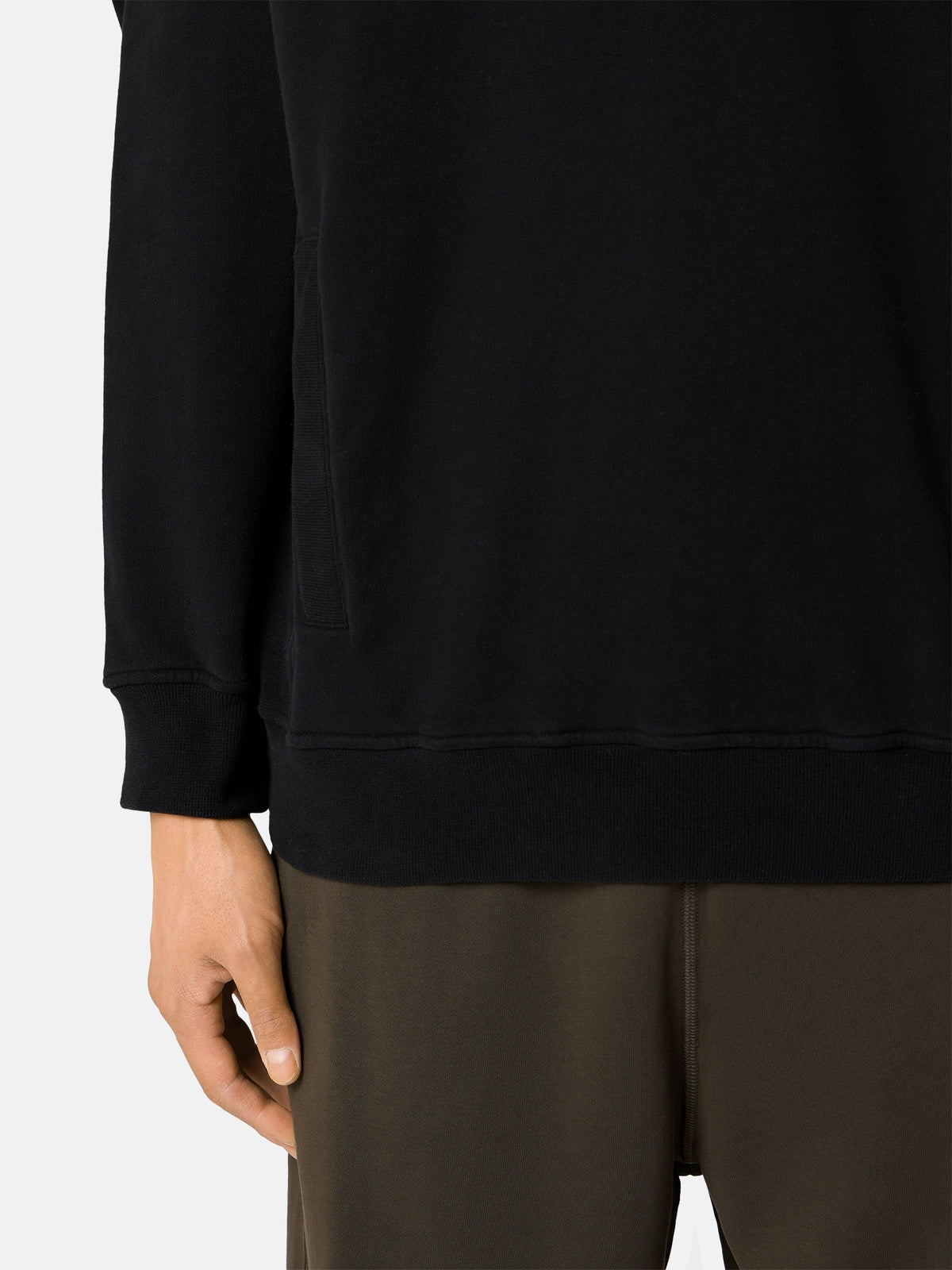 Stone Island Regular-Fit Hooded Sweatshirt with Thumbhole Cuffs 6100048