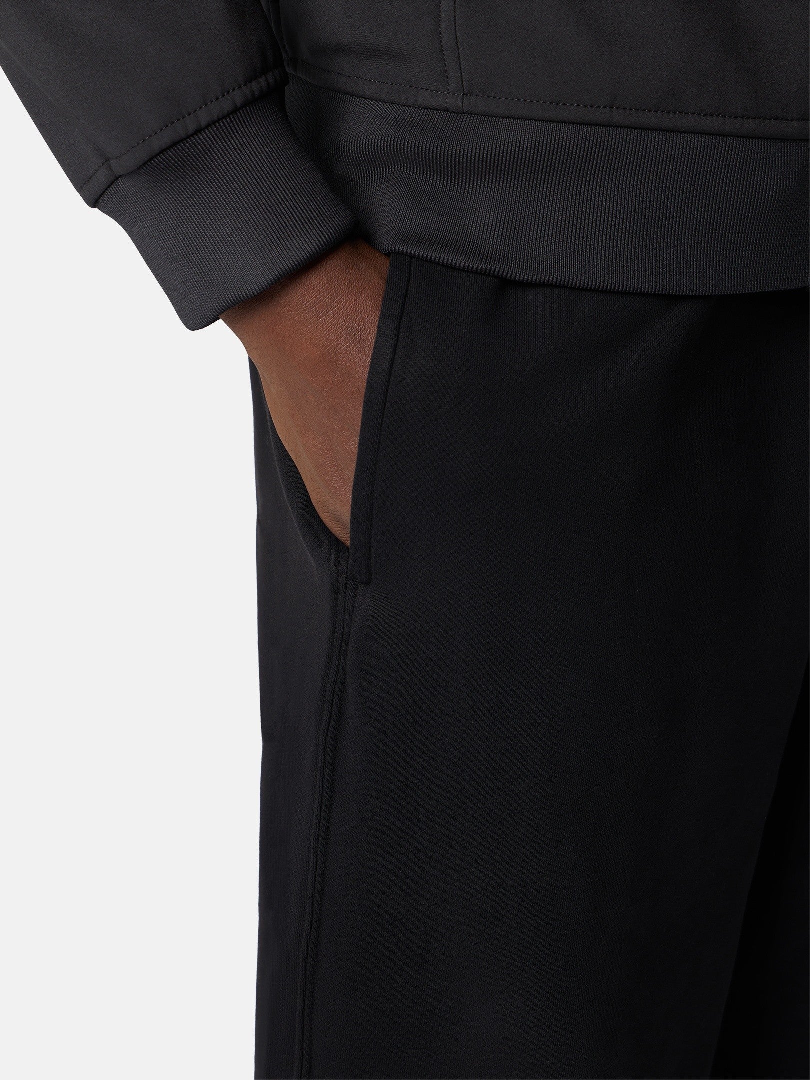 Stone Island Loose-Fit Joggers with Pockets and Elasticated Cuffs 6200002