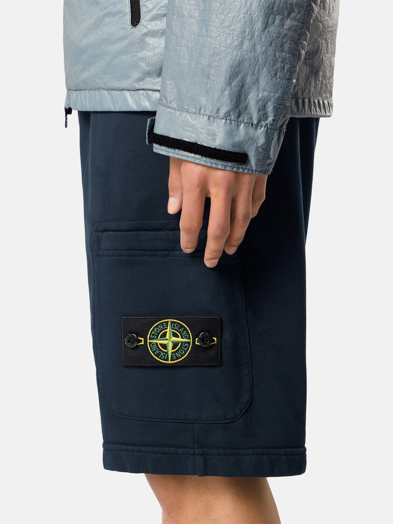 Stone Island Regular-Fit Jogger Shorts with Cargo Pocket 6200011