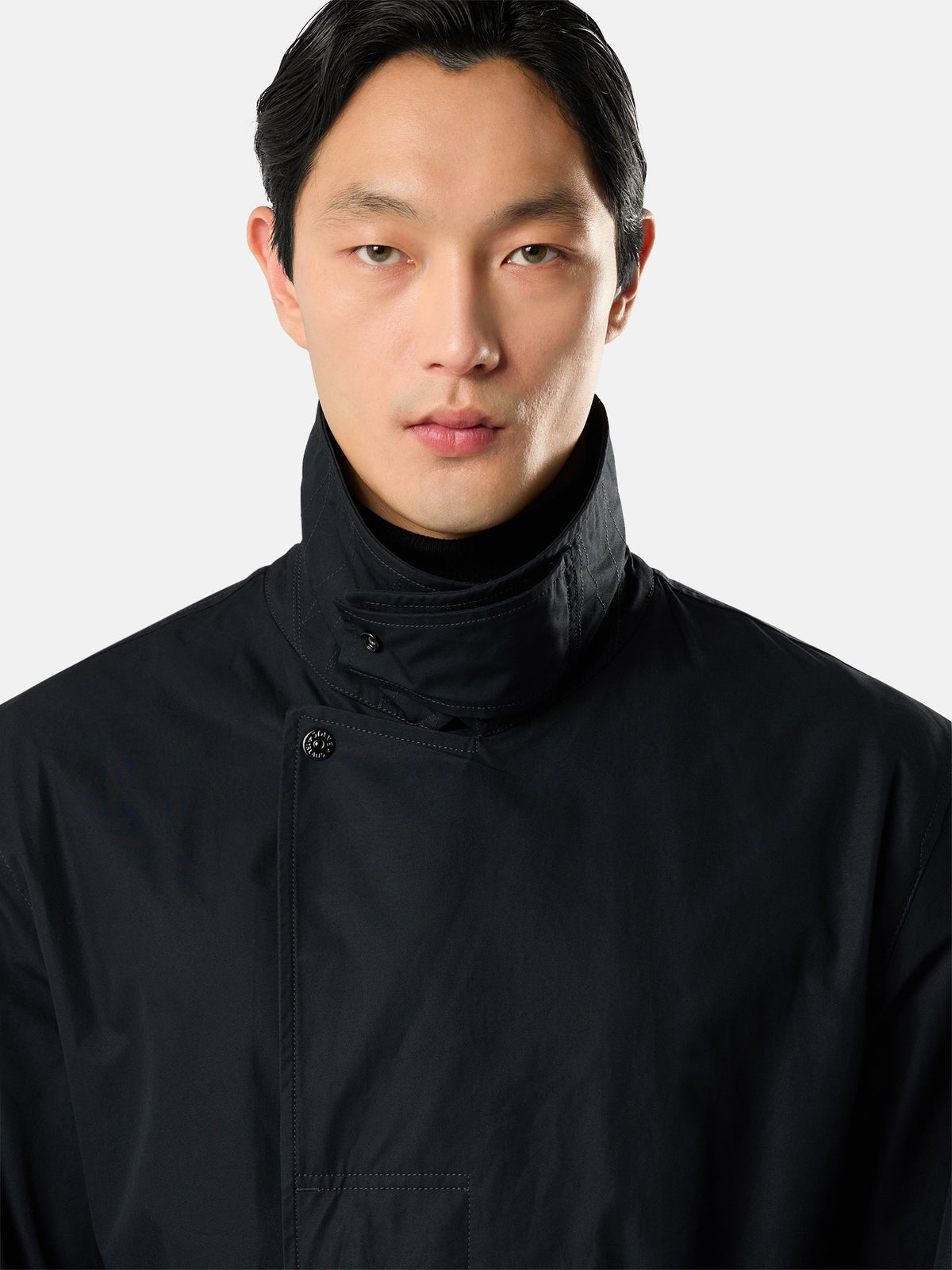 Stone Island Windproof and Breathable Trench Coat 7100004