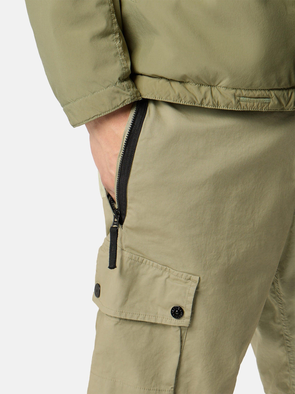 Stone Island Slim-Fit Cargo Bermuda Shorts with Zip Pockets L100019
