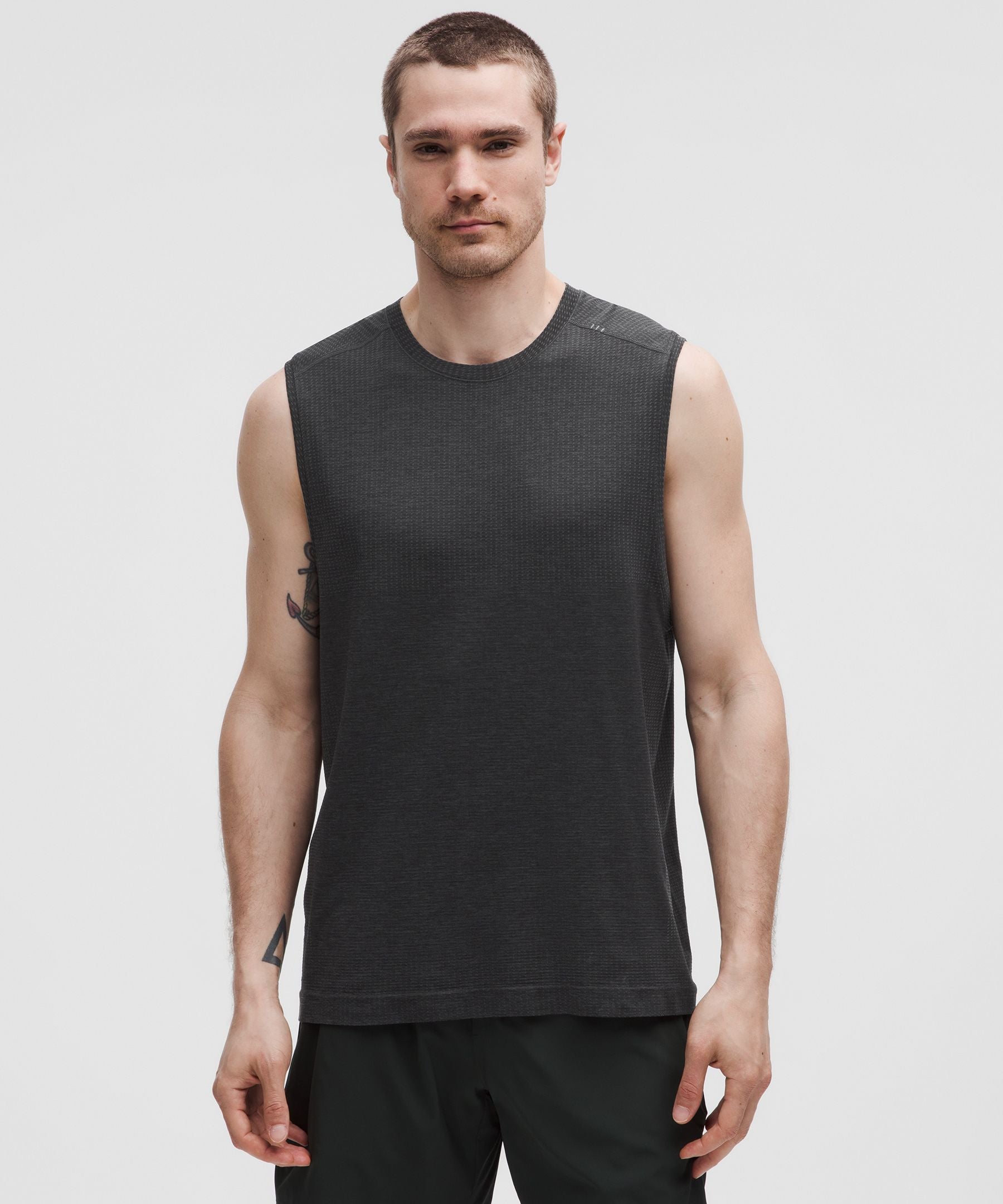Lululemon Metal Vent Tech Sleeveless Shirt *Updated Fit Graphite Grey/Black