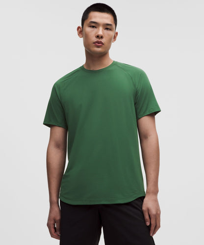 Men's Lululemon License to Train Short Sleeve Shirt, detail 4