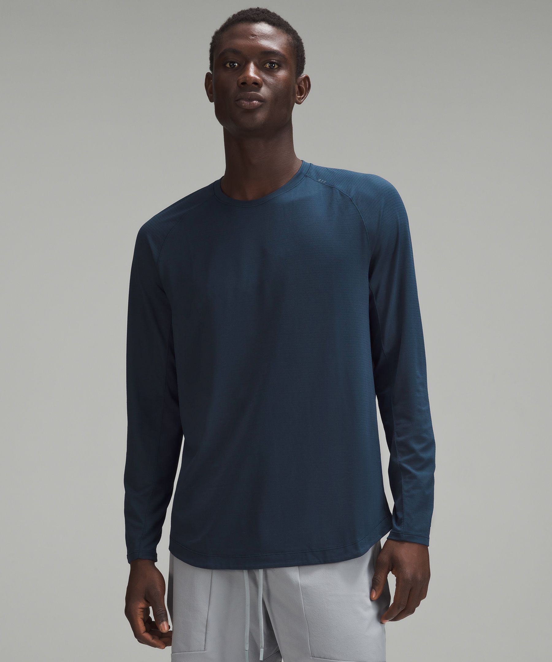 Lululemon License to Train Long-Sleeve Shirt True Navy