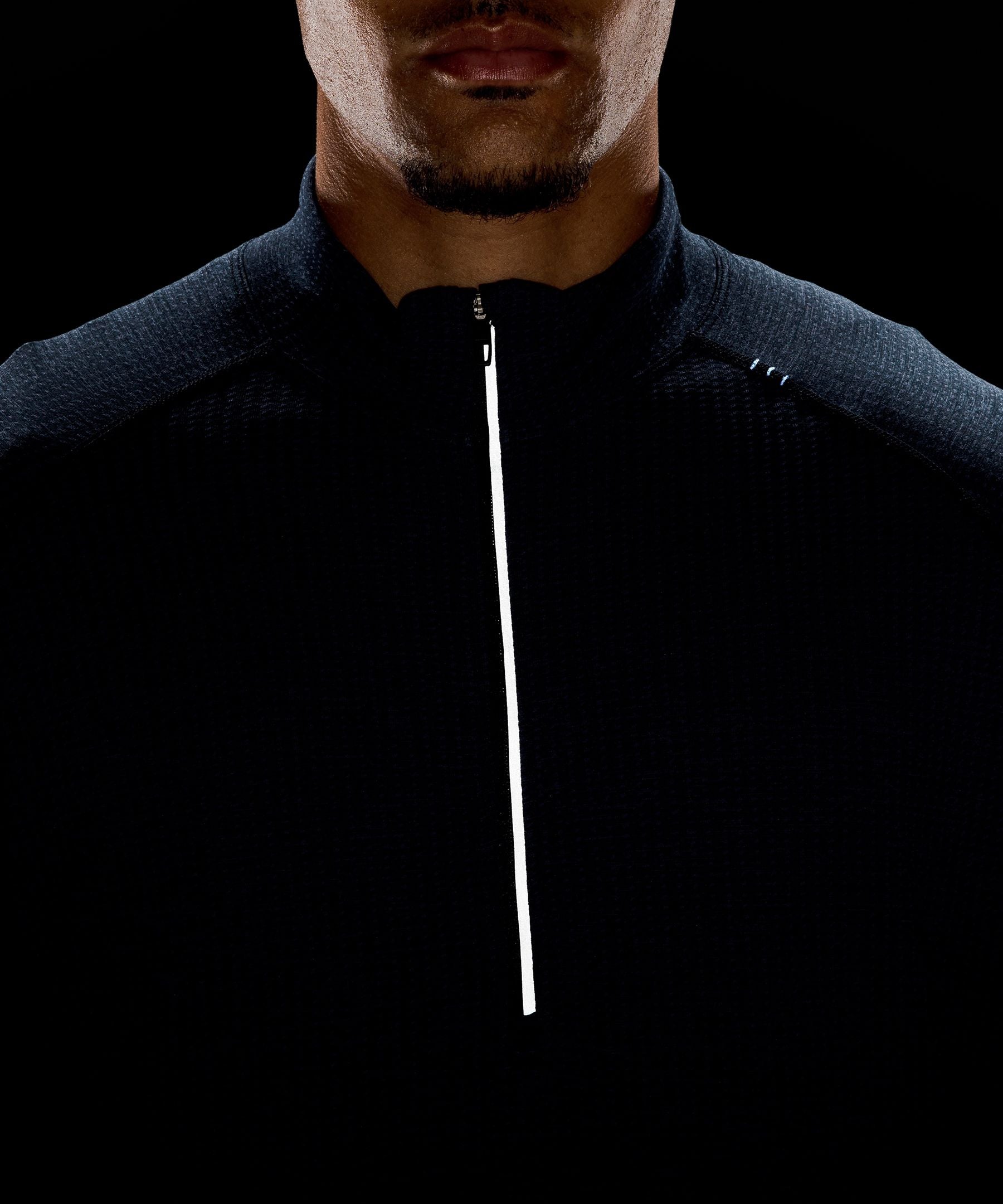 Lululemon Metal Vent Tech Half Zip Mineral Blue/True Navy