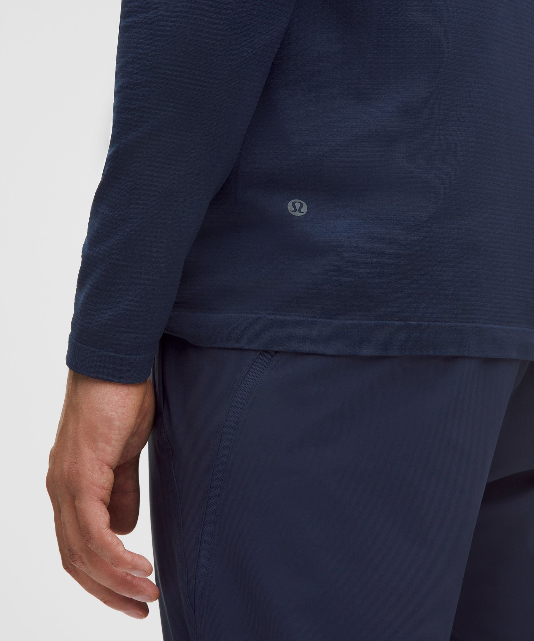 Lululemon Metal Vent Tech Half Zip