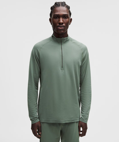 Lululemon Metal Vent Tech Half Zip