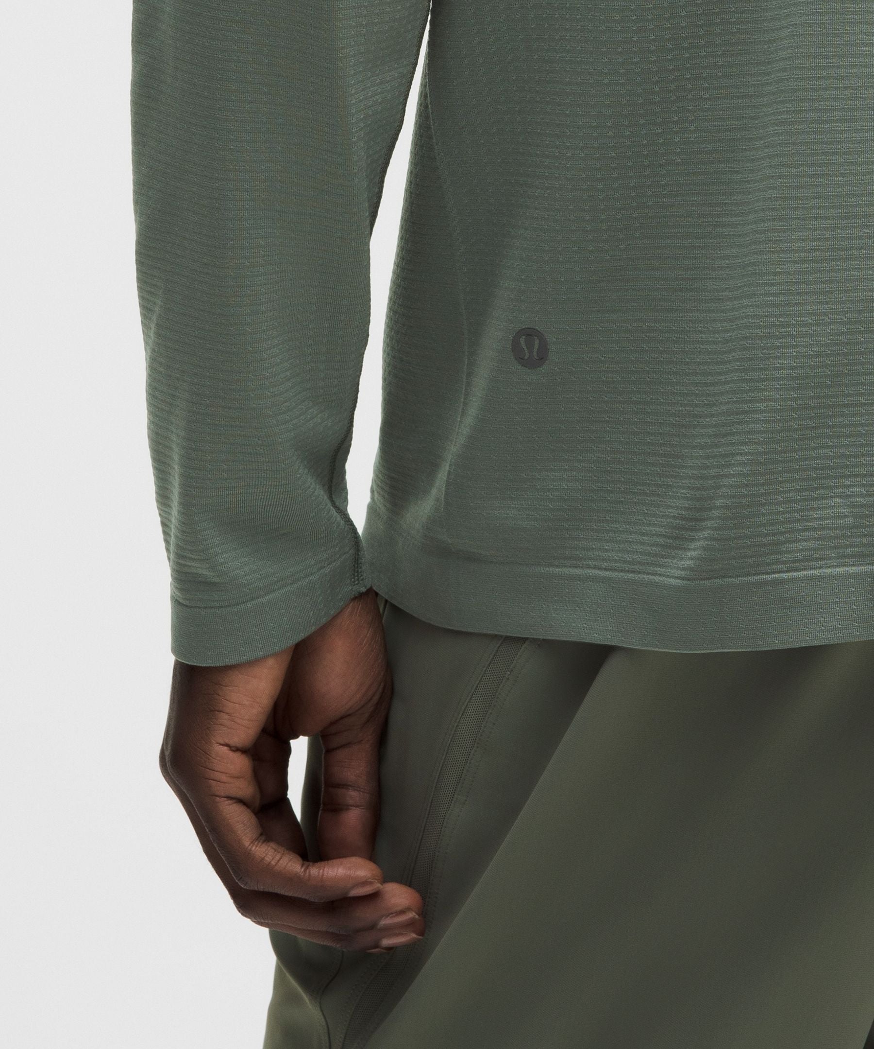 Lululemon Metal Vent Tech Half Zip
