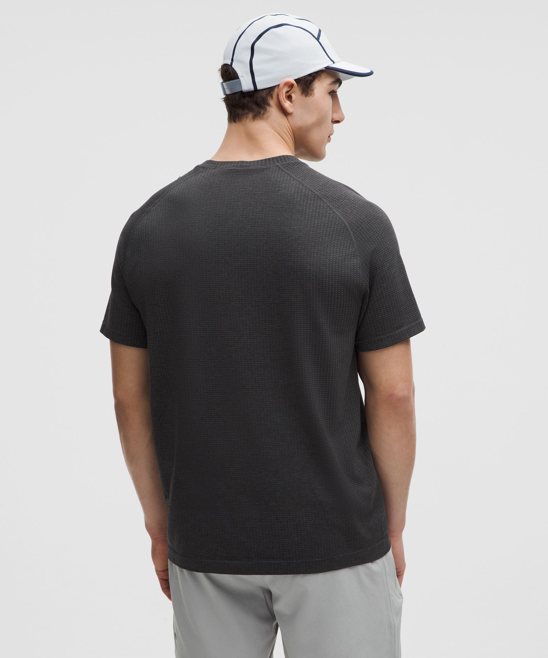 Lululemon Metal Vent Tech Short-Sleeve Shirt Graphite Grey/Black