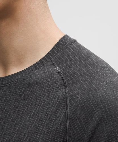 Lululemon Metal Vent Tech Short-Sleeve Shirt Graphite Grey/Black